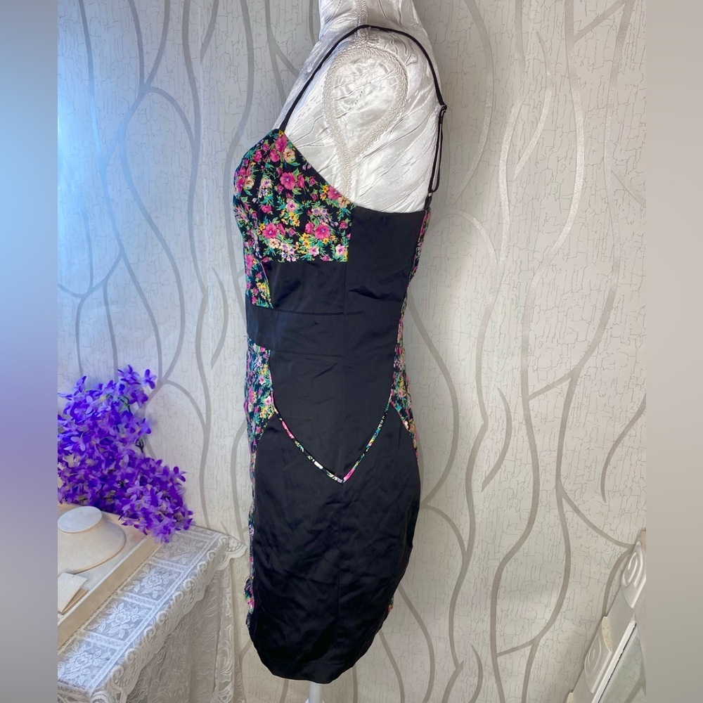 π· Guess π· Vintage Corset Style Floral Zipper Front Dress w/ Pockets - Picture 11 of 13